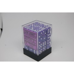 Opaque 12mm d6 Purple/white...